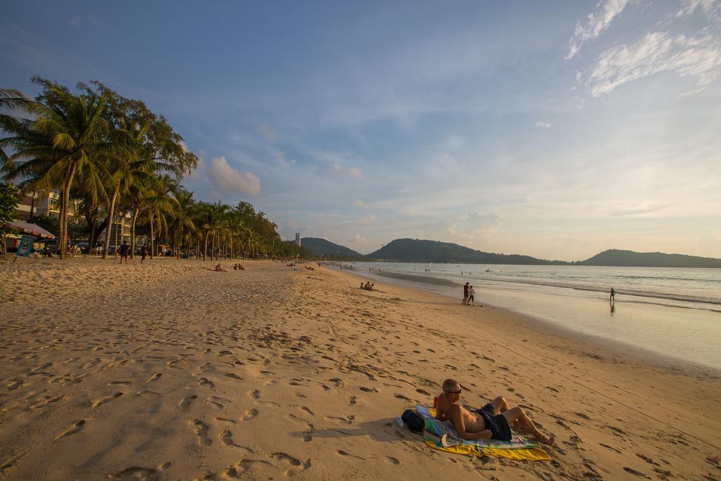 Magnific Patong Hotell Eksteriør bilde