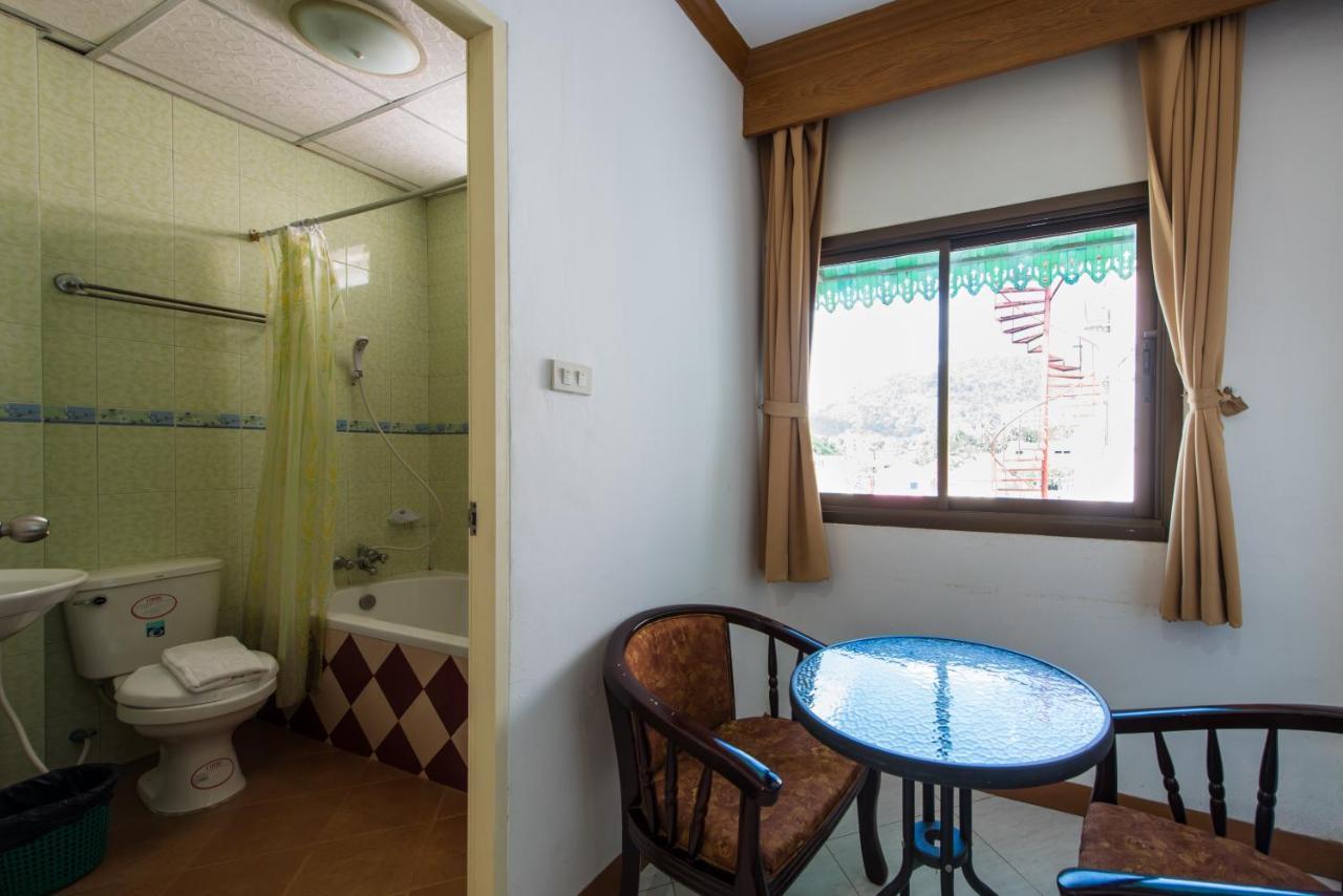 Magnific Patong Hotell Rom bilde